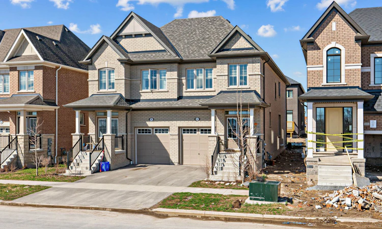 62 Littlewood Drive