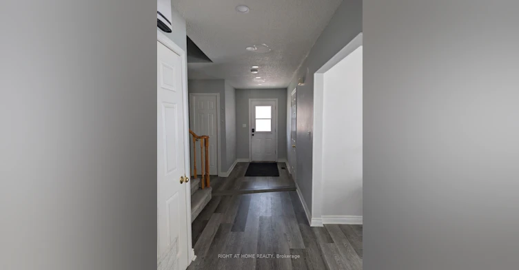 20 Newport Avenue, Clarington, ON, L1E 2B8 - 3
