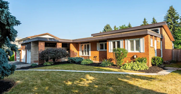 Bsmt 2-83 Sherwood Road E, Ajax, ON, L1T 2Y7