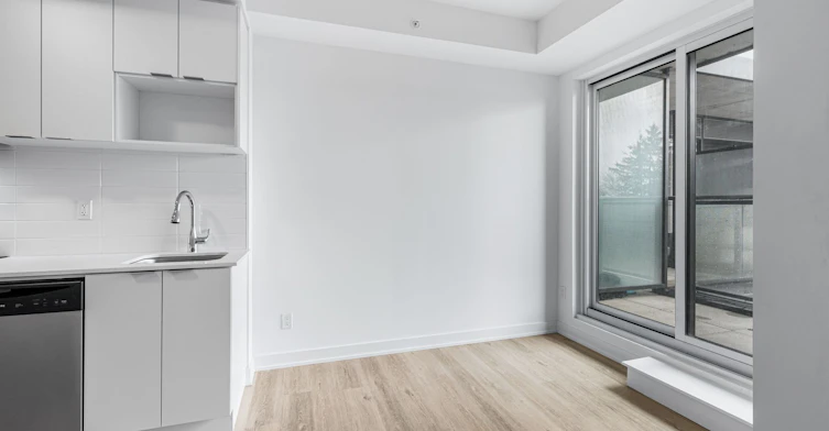 206-4569 Kingston Road, Toronto, ON, M1E 2P3 - 4