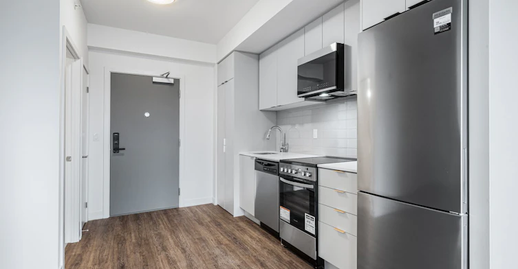 209-4569 Kingston Road, Toronto, ON, M1E 2P3 - 4