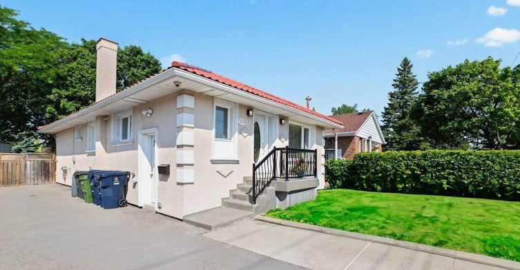 Bsmt-1528 Pharmacy Avenue, Toronto, ON, M1R 2K2 - 9