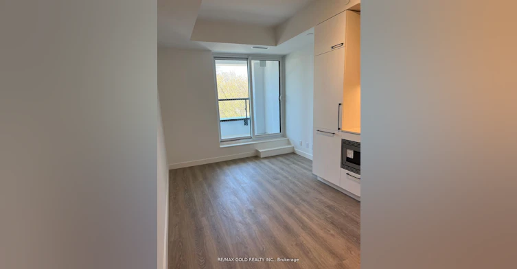 322-1050 Eastern Avenue, Toronto, ON, M4L 0B7 - 2