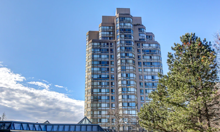 1205B-3231 Eglinton Avenue E