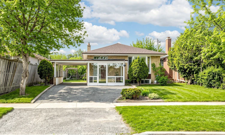 950 Mccowan Road