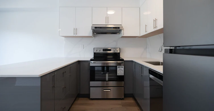 1-2052 Pharmacy Avenue, Toronto, ON, M1T 1H8 - 2