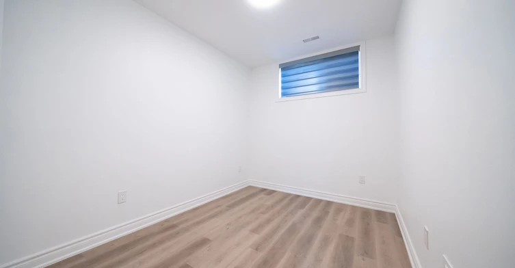 1-2052 Pharmacy Avenue, Toronto, ON, M1T 1H8 - 8