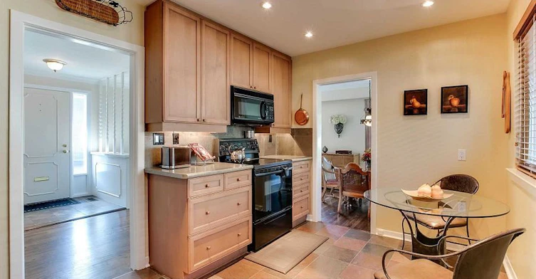 29 Lynn Gate Crescent, Toronto, ON, M1T 2E1 - 7