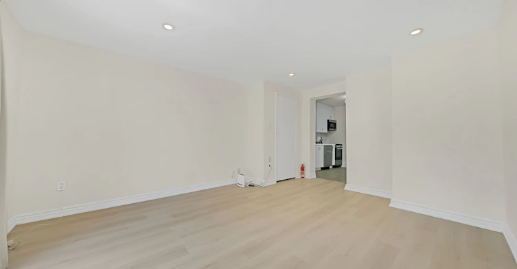 203 Quebec Street, Oshawa, ON, L1J 1X9 - 10