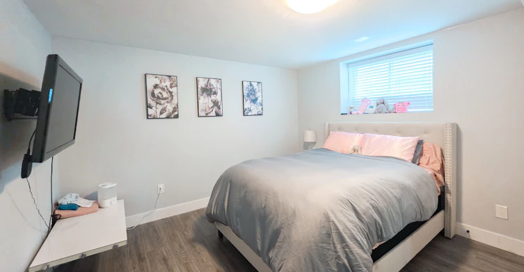 Lower-218 Celina Street, Oshawa, ON, L1H 4N6 - 10