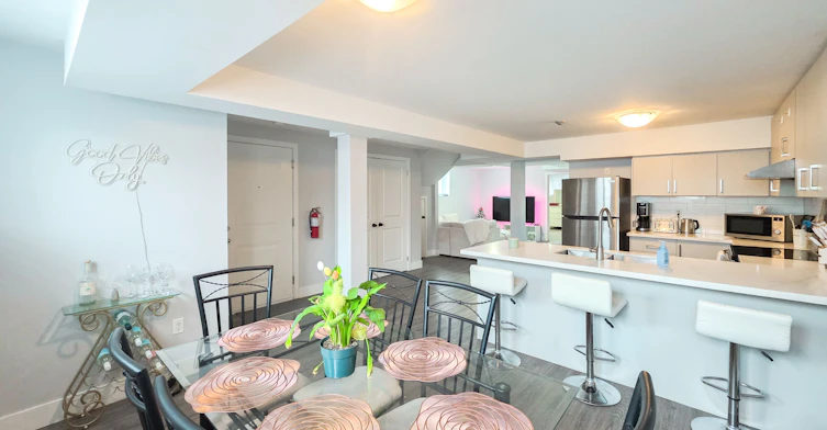 Lower-218 Celina Street, Oshawa, ON, L1H 4N6 - 4