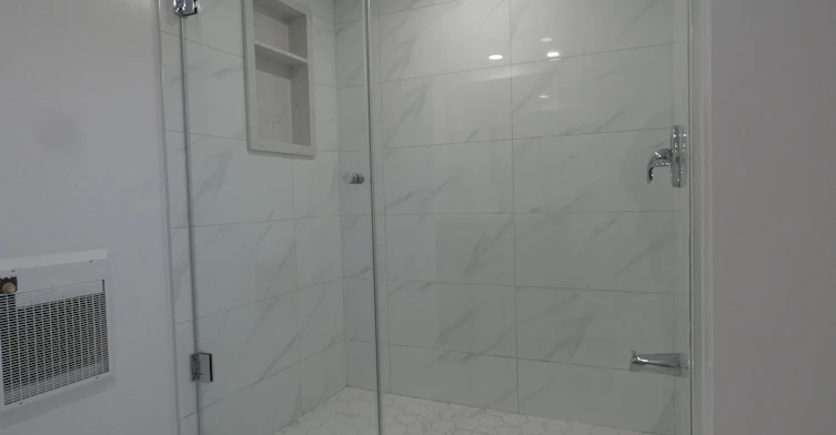 Lower-26 Scotswood Road, Toronto, ON, M1R 3N2 - 24