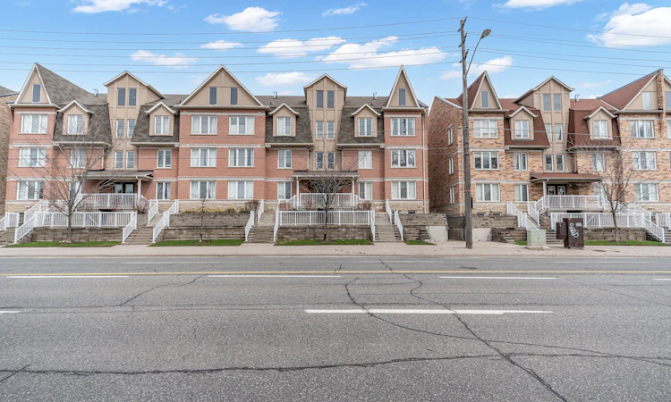 53-653A Warden Avenue