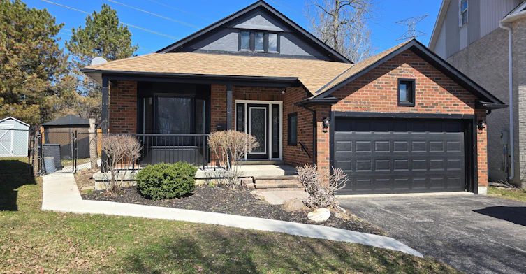 (Lower)-2111 Lynn Heights Drive, Pickering, ON, L1X 2S1