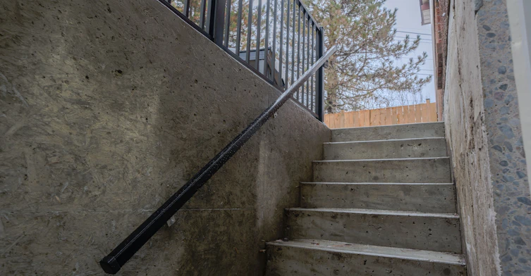 (Lower)-2111 Lynn Heights Drive, Pickering, ON, L1X 2S1 - 3