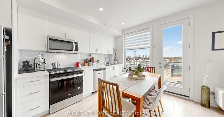TH 2-1459 O'connor Drive, Toronto, ON, M4B 2V5 - 4