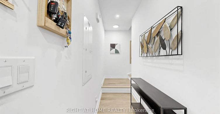 TH 2-1459 O'connor Drive, Toronto, ON, M4B 2V5 - 11