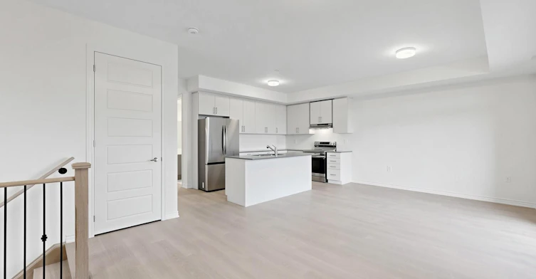 2nd Flr-102 Donald Cameron Crescent, Clarington, ON, L1E 0M4 - 6