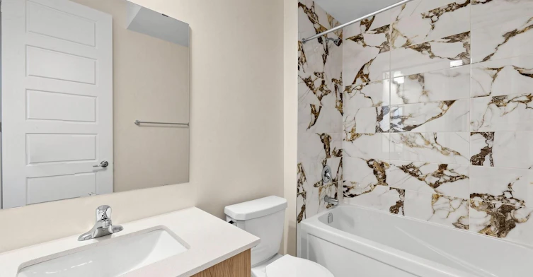 2nd Flr-102 Donald Cameron Crescent, Clarington, ON, L1E 0M4 - 46