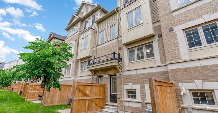Room-2757 Deputy Minister Path, Oshawa, ON, L1L 0M7 - 36