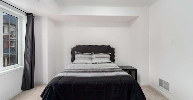 Room-2757 Deputy Minister Path, Oshawa, ON, L1L 0M7 - 25