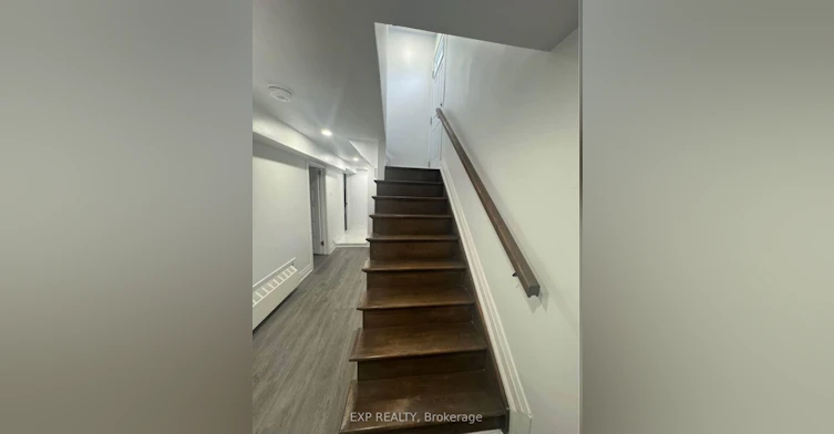 BSMT-148 Cosburn Avenue S, Toronto, ON, M4J 2L7 - 2