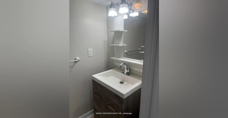 Bsmnt-1112 Maple Gate Road, Pickering, ON, L1X 1B8 - 9