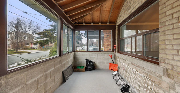 51 Denvale Road, Toronto, ON, M4B 3B3 - 4