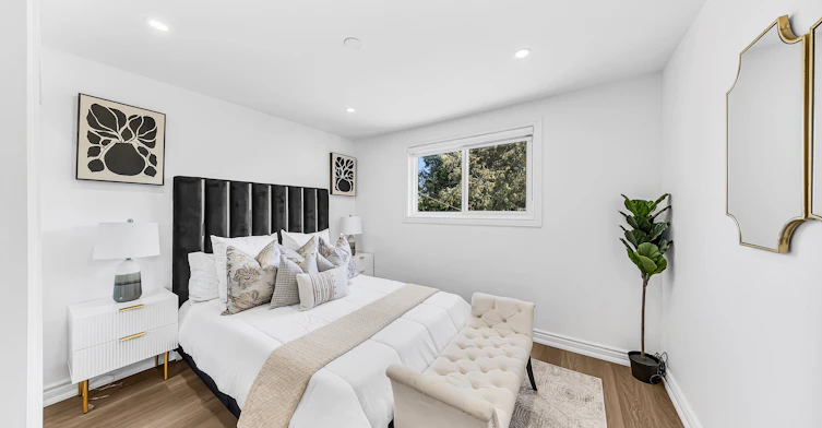733 Lublin Avenue, Pickering, ON, L1W 1Z1 - 7