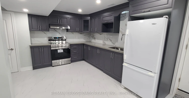69 Bluebell Crescent, Whitby, ON, L1P 1L3 - 3