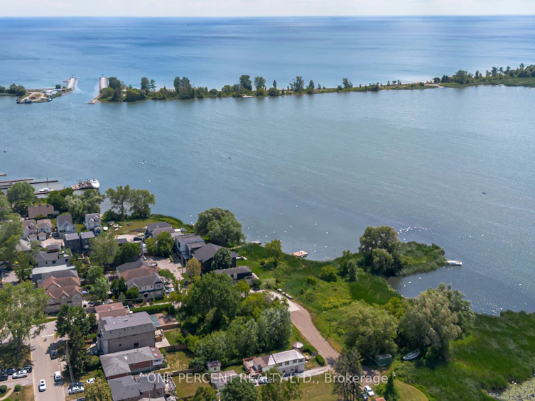 805 St. Martins Drive, Pickering, ON, L1W 1N1 - 17