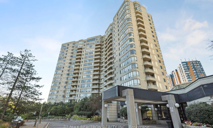 1503-150 Alton Towers Circle