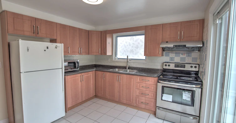 17 Wintermute Boulevard, Toronto, ON, M1W 3M6 - 7