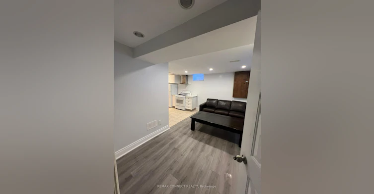 532 B Lightfoot Place, Pickering, ON, L1V 5Z7 - 3