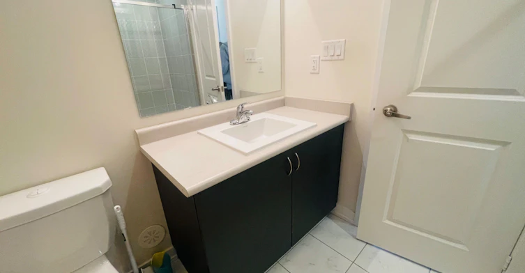 216-2550 Castlegate Crossing Drive, Pickering, ON, L1X 0G4 - 13