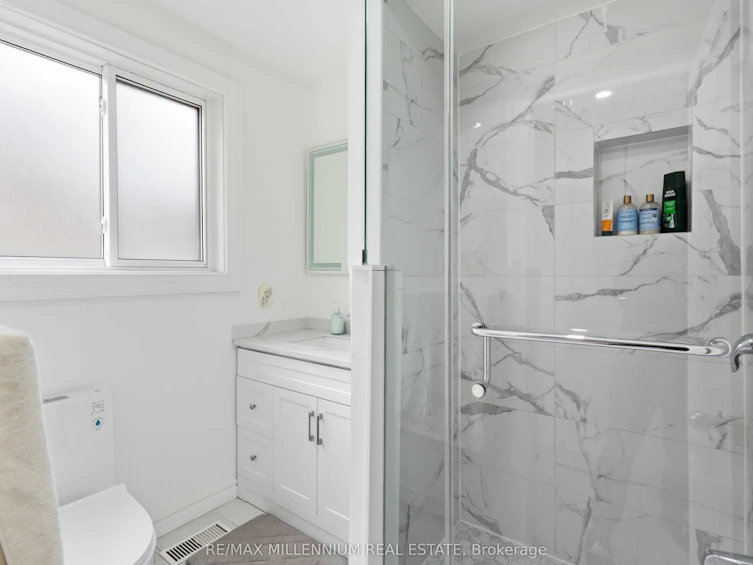 204A Bellamy Road N, Toronto, ON, M1J 2L6 - 31