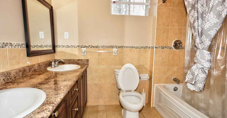 6 Mirrow Court E, Toronto, ON, M1C 4Y7 - 8