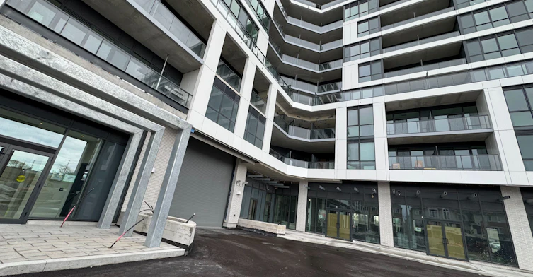 218-743 Warden Avenue, Toronto, ON, M1L 4A8 - 3