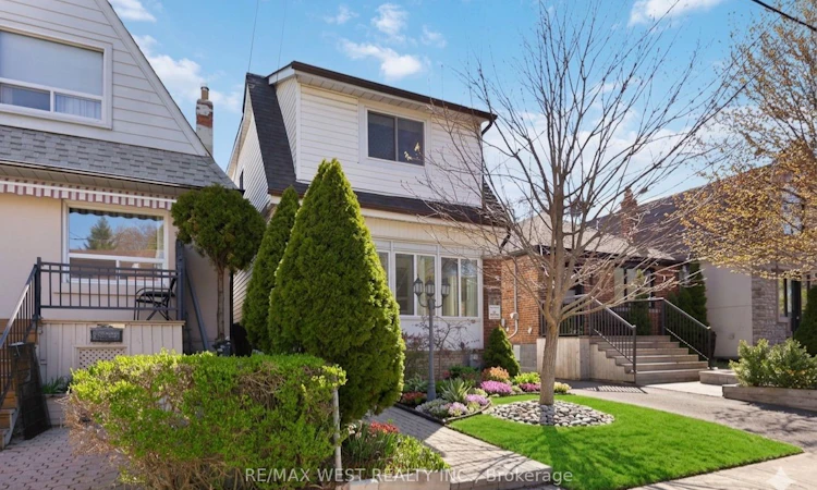 79 King Edward Avenue