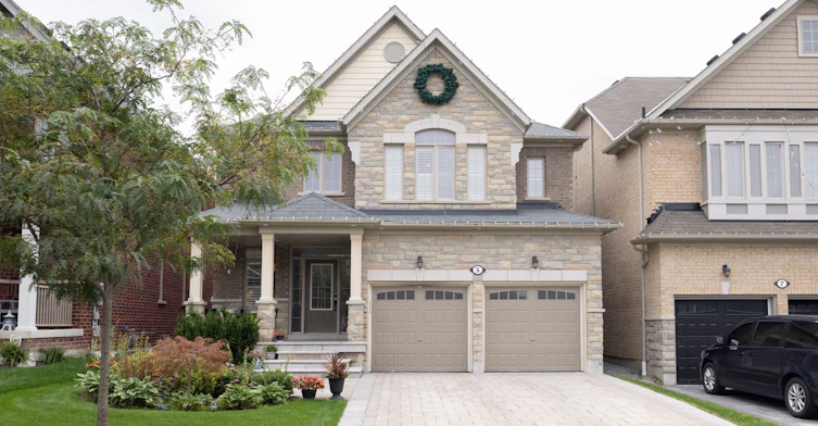 5 Chant Crescent, Ajax, ON, L1T 0M6