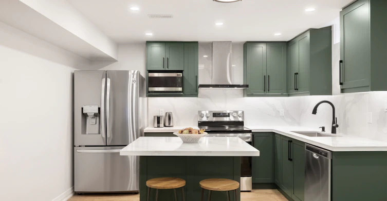 5 Chant Crescent, Ajax, ON, L1T 0M6 - 6