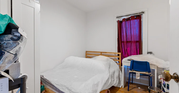 126 Stephenson Avenue, Toronto, ON, M4C 1G4 - 17