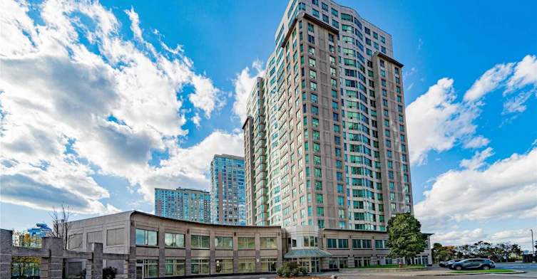 PH109-18 Lee Centre Drive, Toronto, ON, M1H 3H5 - 2