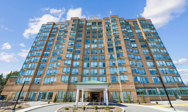 1209-711 Rossland Road E