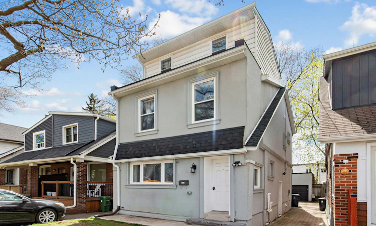 434 Victoria Park Avenue