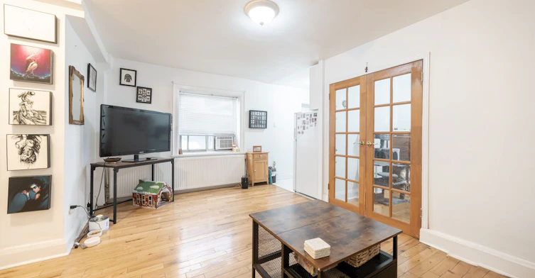19-849 Broadview Avenue E, Toronto, ON, M4K 2P9 - 2