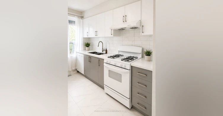 2nd Flr-1355 Danforth Avenue, Toronto, ON, M4J 1N1 - 7