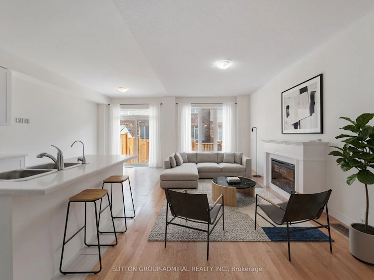 1152 Sepia Square, Pickering, ON, L1X 0H1