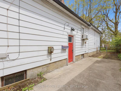 138 Gradwell Drive - 5