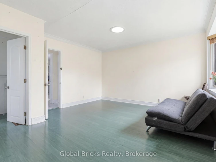 138 Gradwell Drive, Toronto, ON, M1M 2N2 - 7